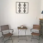 Pleiades Paros Family 아파트