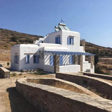 Pleiades Paros Family Apartmán *