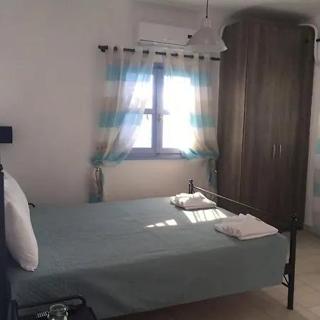 Pleiades Paros Family Krotiri