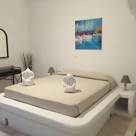 Pleiades Paros Family Apartment Krotiri